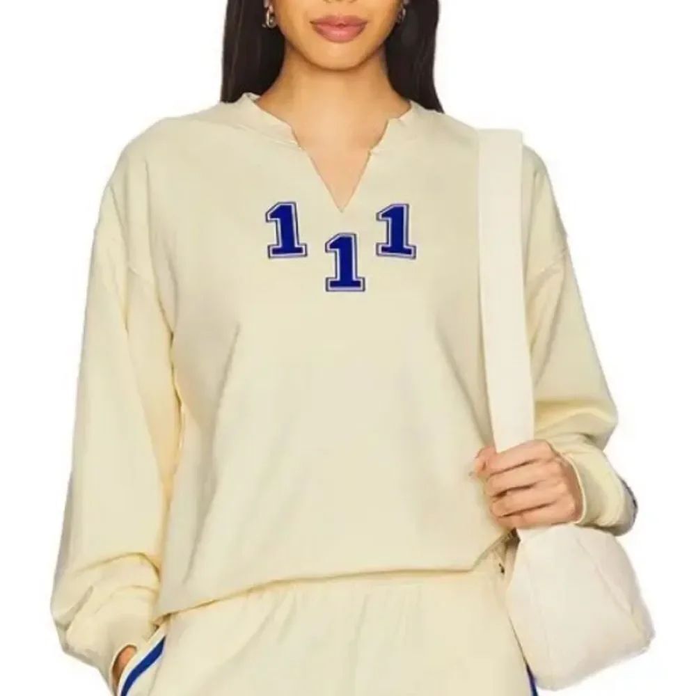 THE MAYFAIR GROUP
Mayfair Athletic Dept Crewneck & Joggers
YY8